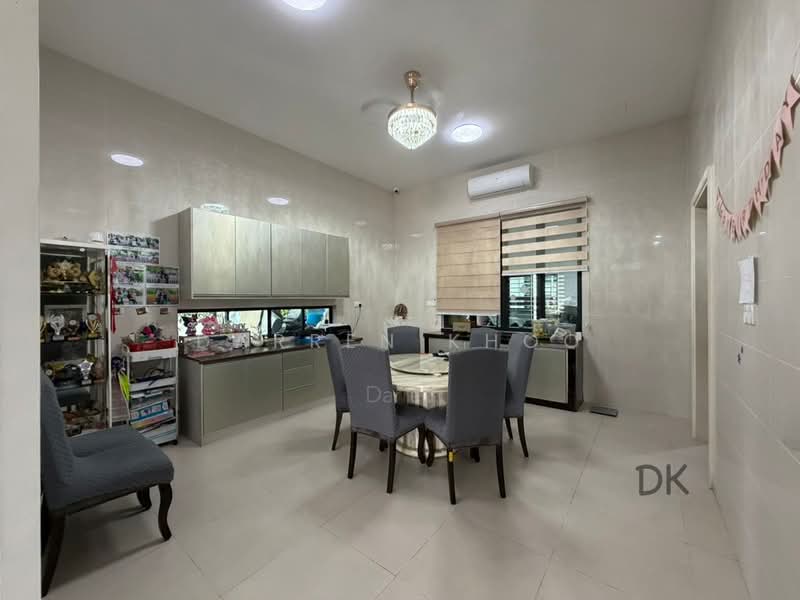 Semi-Detached House for Sale in Bandar Kinrara (Selangor) - Darren Khoo - Dining Room - PropertyGuru.com.my