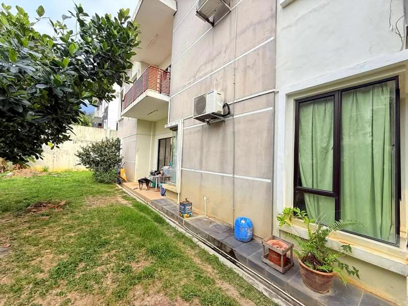 Semi-Detached House for Sale in Taman Nusa Intan (Senawang) - Hassan Basri Suhaimi - Exterior - PropertyGuru.com.my