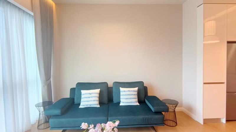 Service Residence for Sale at TRX Residences - Aaron Lam - Living Room - PropertyGuru.com.my
