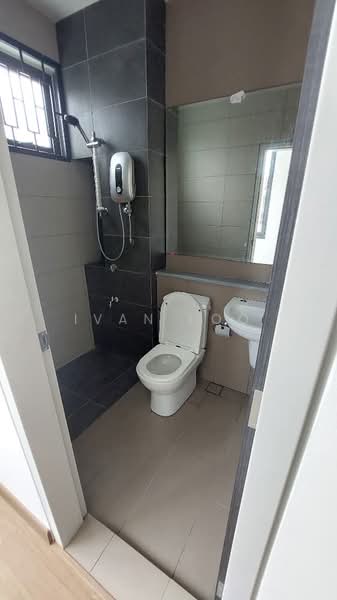 2-storey Terraced House for Sale in Elmina (Shah Alam) - Ivan Loo - Bathroom - PropertyGuru.com.my