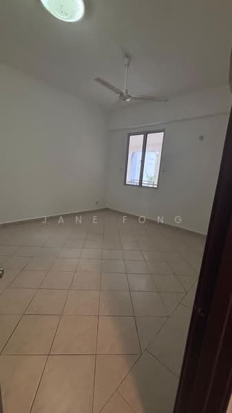 Kondominium untuk Dijual di Sri Lojing Condominiums - Jane Fong - 3rd room - PropertyGuru.com.my