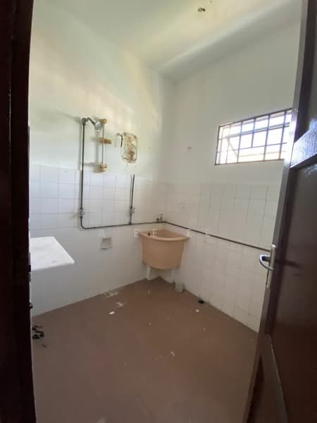 Semi-Detached House for Sale in Island Park (Jelutong) - A Ee Ee - Interior - PropertyGuru.com.my