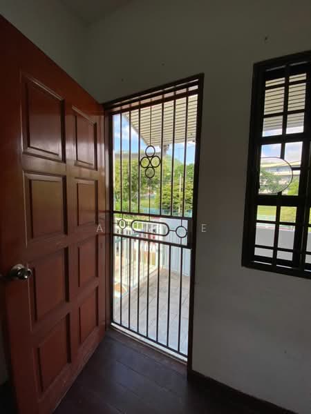 Semi-Detached House for Sale in Island Park (Jelutong) - A Ee Ee - Entrance - PropertyGuru.com.my