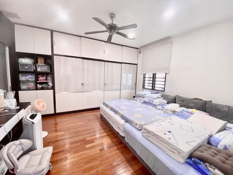 Taman Sutera Utama untuk Untuk Dijual - RM 2,050,000, Apr 2026 - Bedroom - PropertyGuru.com.my