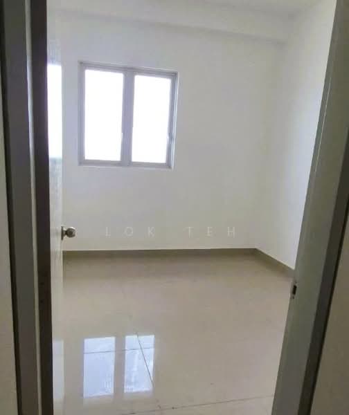 SkyLake Residence untuk Untuk Disewa - RM 1,200 /bulan, Apr 2026 - Interior - PropertyGuru.com.my