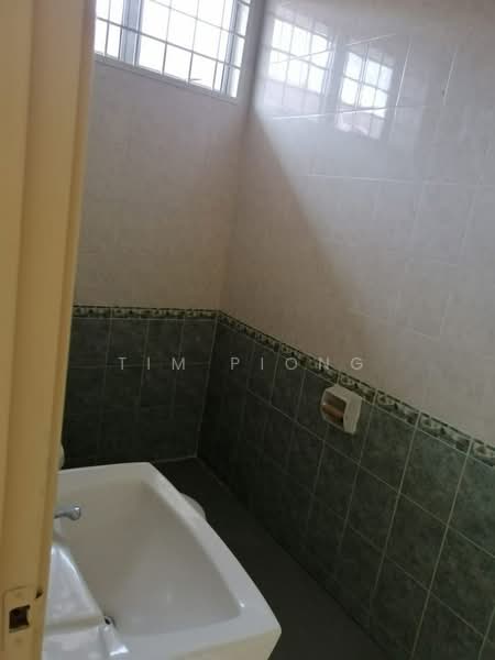 Taman Semabok Permai untuk Untuk Dijual - RM 538,000, Apr 2026 - Bathroom - PropertyGuru.com.my