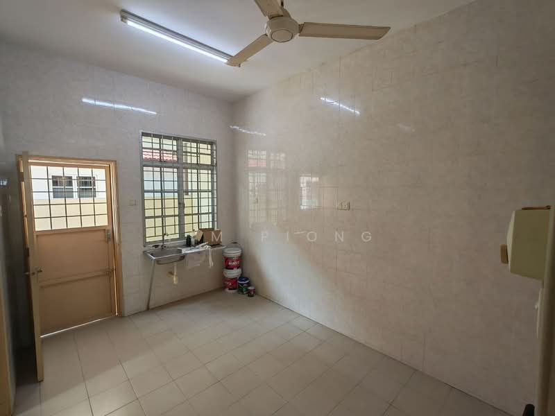 Rumah Teres 2 Tingkat untuk Dijual di Taman Semabok Permai (Semabok) - Tim Piong - Interior - PropertyGuru.com.my