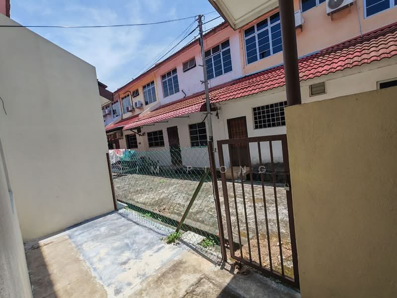 Rumah Teres 2 Tingkat untuk Dijual di Taman Semabok Permai (Semabok) - Tim Piong - Exterior - PropertyGuru.com.my