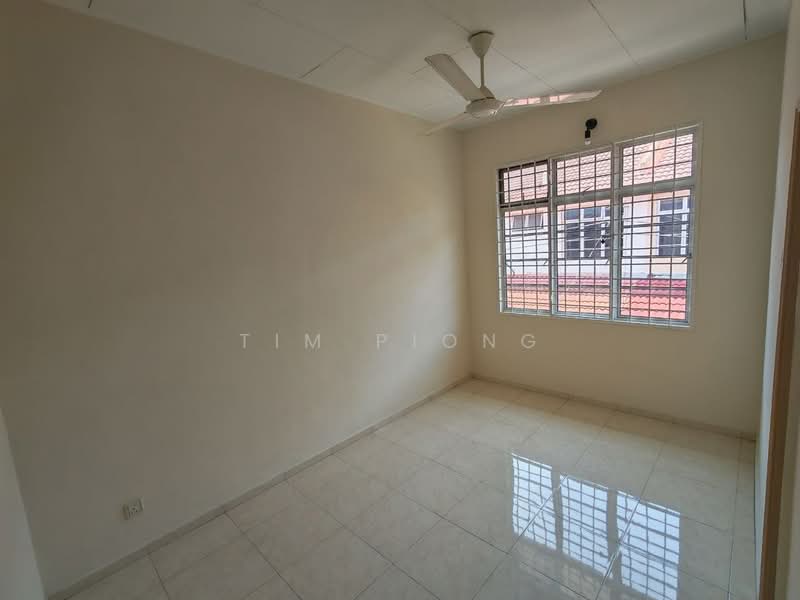 Rumah Teres 2 Tingkat untuk Dijual di Taman Semabok Permai (Semabok) - Tim Piong - Interior - PropertyGuru.com.my