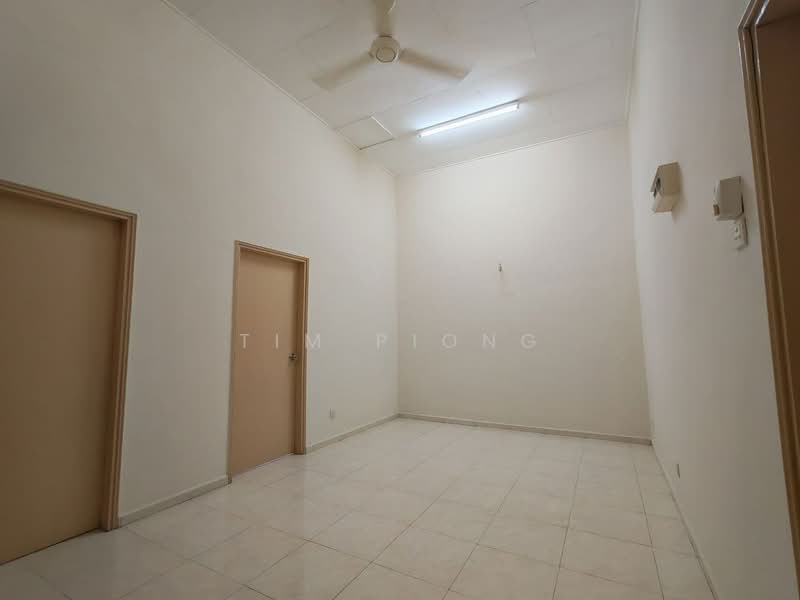 Rumah Teres 2 Tingkat untuk Dijual di Taman Semabok Permai (Semabok) - Tim Piong - Interior - PropertyGuru.com.my