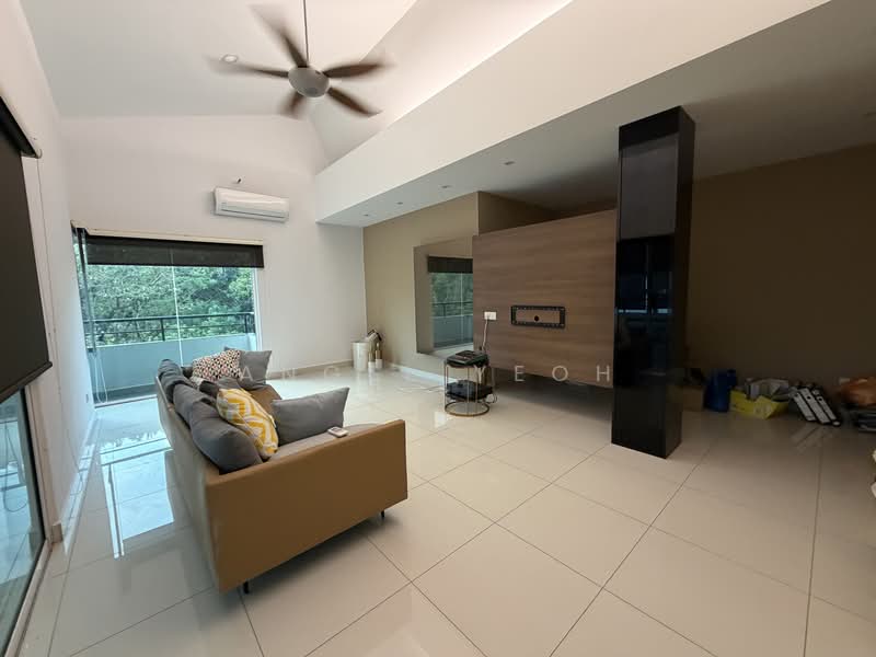 Zero-Lot Bungalow for Sale in Taman Bukit Suria (Cheras) - Angel Yeoh - Living Room - PropertyGuru.com.my