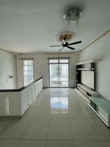Taman Mutiara Rini untuk Untuk Dijual - RM 1,150,000, Apr 2026 - Living Room - PropertyGuru.com.my