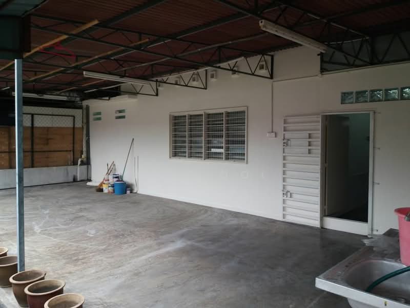 Semi-Detached House for Sale in Taman Jelutong (Jelutong) - Jeff Ooi - Exterior - PropertyGuru.com.my