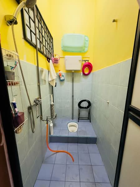 Medan Pengkalan Makmur untuk Untuk Dijual - RM 295,000, Apr 2026 - Bathroom - PropertyGuru.com.my