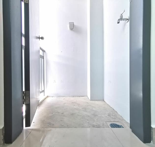 2-storey Terraced House for Sale in Bandar Dato Onn (Tebrau) - Shanice Tan - Entrance - PropertyGuru.com.my