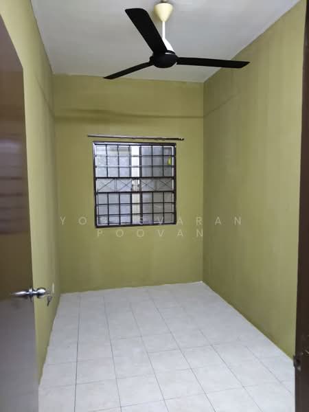 Apartment for Sale at Bayu Villa - Yogesvaran Poovan - Interior - PropertyGuru.com.my