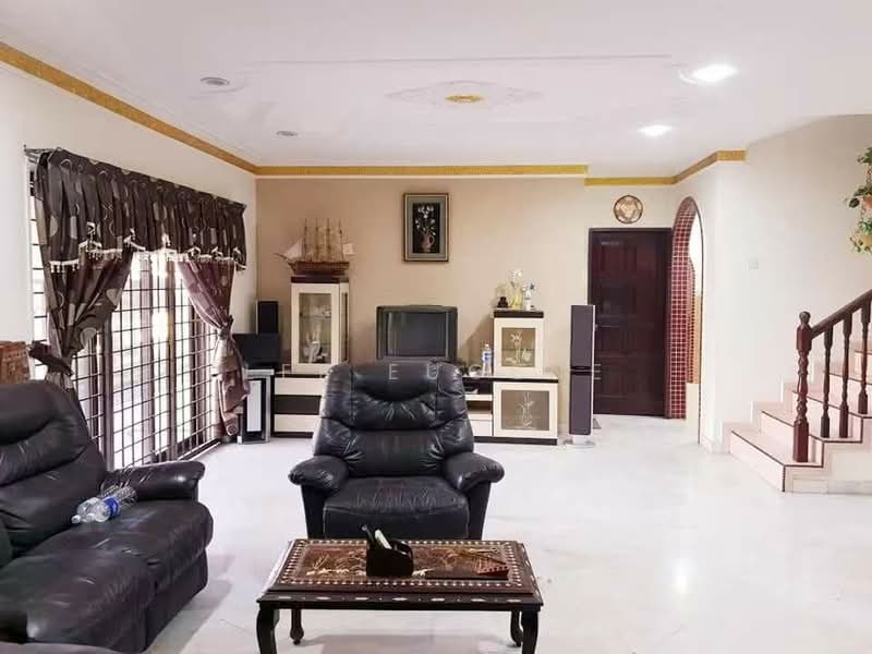 Taman Rishah untuk Untuk Dijual - RM 660,000, Apr 2026 - Living Room - PropertyGuru.com.my