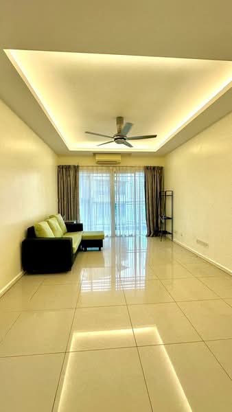 222 Residency untuk Untuk Disewa - RM 1,800 /bulan, Apr 2026 - Living Room - PropertyGuru.com.my