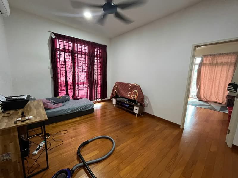 Semi-Detached House for Sale in Taman Nusa Idaman (Iskandar Puteri (Nusajaya)) - Nat Sin - Living Room - PropertyGuru.com.my