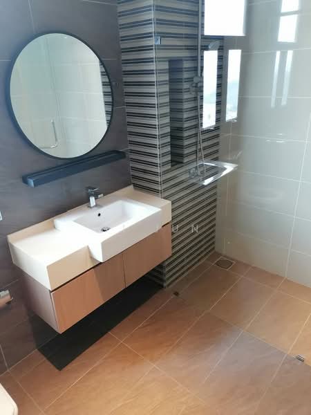 Condominium for Rent at Sky Condominium (Skyz Residence) - Yi Jun - Bathroom - PropertyGuru.com.my