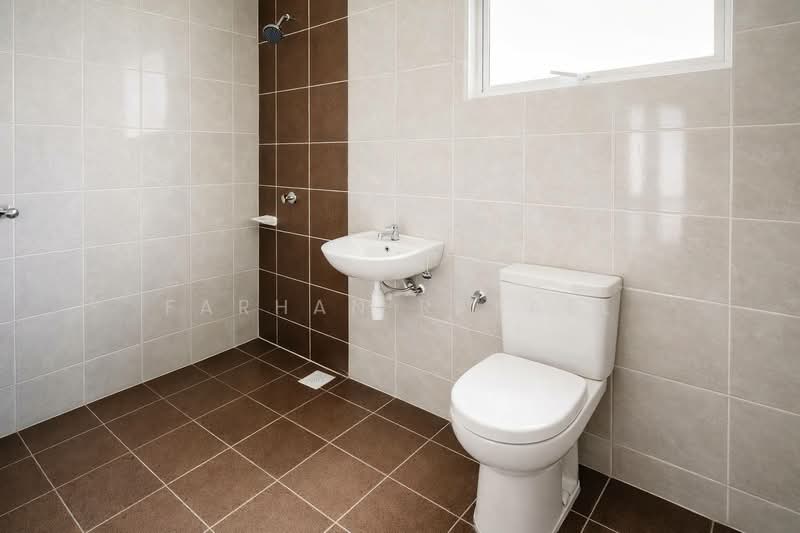 Ritma Perdana (Terrace), LBS Alam Perdana untuk Untuk Dijual - RM 430,000, Apr 2026 - Bathroom - PropertyGuru.com.my