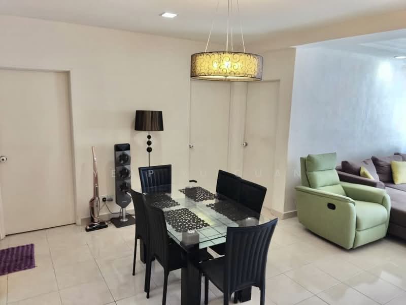 Kondominium untuk Dijual di D'Piazza - Yeap Yu Quan - Dining Room - PropertyGuru.com.my