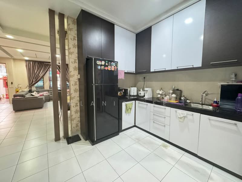 2-storey Terraced House for Sale in Taman Nusa Bestari (Iskandar Puteri (Nusajaya)) - Alanis Lee - Living Room - PropertyGuru.com.my