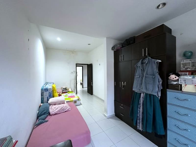Taman Setia Indah untuk Untuk Dijual - RM 700,000, Apr 2026 - Bedroom - PropertyGuru.com.my