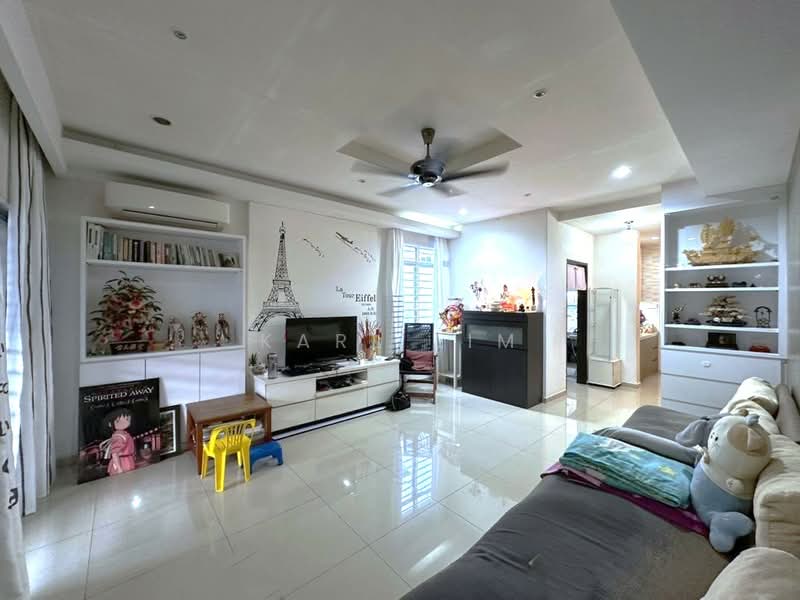 Taman Setia Indah untuk Untuk Dijual - RM 700,000, Apr 2026 - Living Room - PropertyGuru.com.my