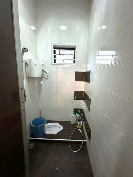 Taman Setia Indah untuk Untuk Dijual - RM 700,000, Apr 2026 - Bathroom - PropertyGuru.com.my