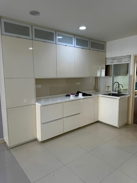 Cluster House for Sale in Sunway Alam Suria (Shah Alam) - Robert Phua - Kitchen - PropertyGuru.com.my