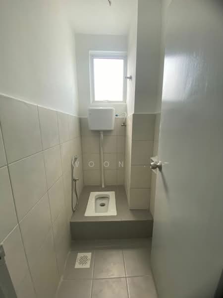 Shop for Rent in Ayer Keroh (Melaka) - Woon . - Bathroom - PropertyGuru.com.my