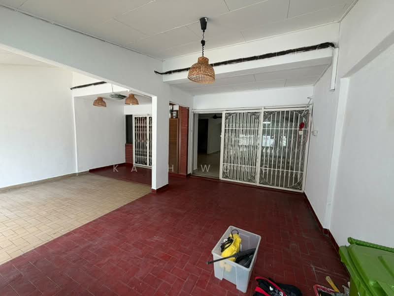 2-storey Terraced House for Sale in Taman Desa (Kuala Lumpur) - Kath Wong - Entrance - PropertyGuru.com.my