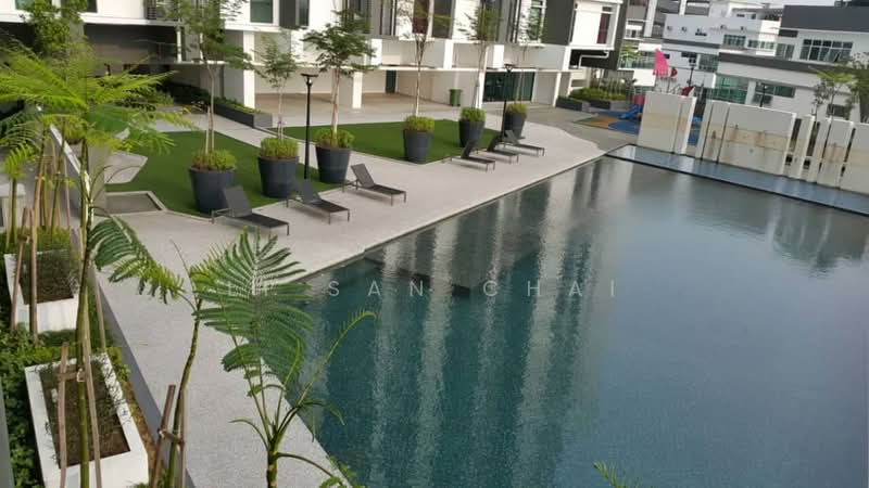Menara Suria (V12) untuk Untuk Dijual - RM 280,000, Apr 2026 - Pool - PropertyGuru.com.my