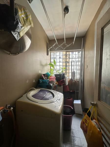 Sri Intan 1 untuk Untuk Disewa - RM 1,400 /bulan, Apr 2026 - Balcony - PropertyGuru.com.my