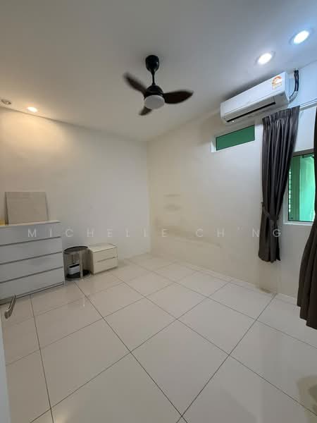 Rumah Berkembar untuk Dijual di Paya Terubong (Ayer Itam) - Michelle Ch'ng - Bedroom - PropertyGuru.com.my
