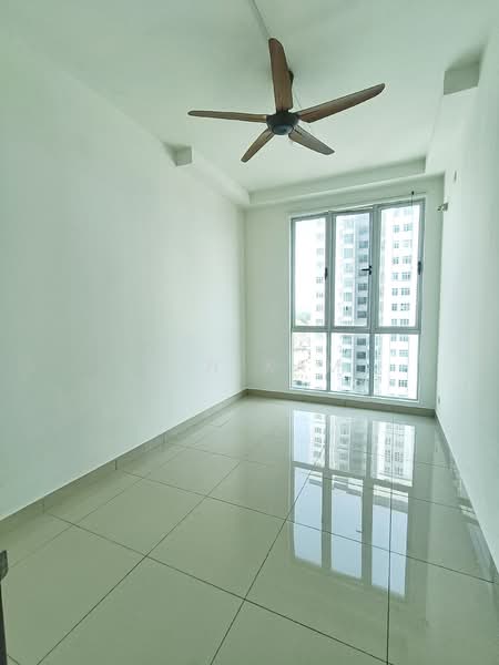 Meridin Bayvue Serviced Apartment untuk Untuk Disewa - RM 1,800 /bulan, Apr 2026 - Interior - PropertyGuru.com.my