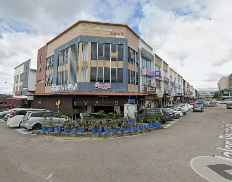 Shop for Sale in Taman Ungku Tun Aminah (Skudai) - Eva Siow - Exterior - PropertyGuru.com.my