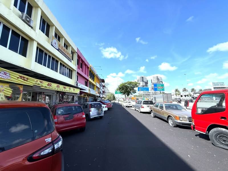 Kedai / Pejabat untuk Dijual di Taman Perling (Perling) - Karl Lim - Exterior - PropertyGuru.com.my