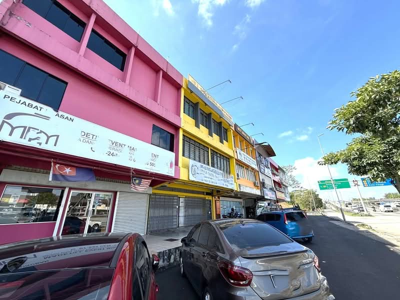 Kedai / Pejabat untuk Dijual di Taman Perling (Perling) - Karl Lim - PropertyGuru.com.my