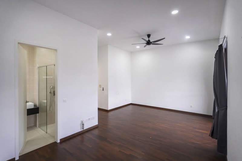 Semi-Detached House for Sale in Setia Alam (Selangor) - Vitas Tan - Interior - PropertyGuru.com.my