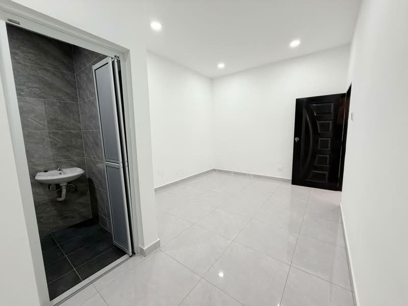 1-storey Terraced House for Sale in Taman Puteri Wangsa (Ulu Tiram) - Ing Xin - PropertyGuru.com.my