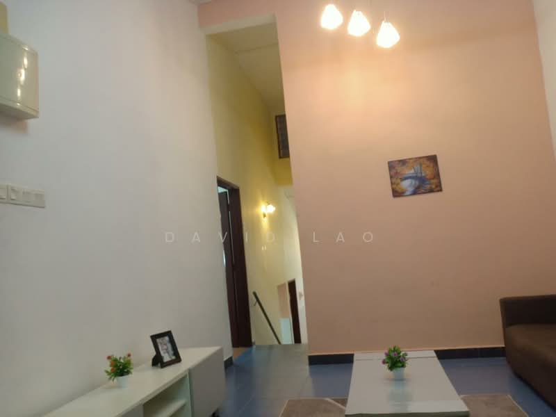1-storey Terraced House for Rent in Sri Petaling (Kuala Lumpur) - David Lao - Living Room - PropertyGuru.com.my