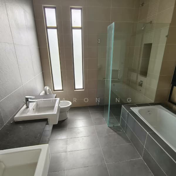 Semi-Detached House for Sale in Taman Desa Tebrau (Tebrau) - Sharon Ng - Bathroom - PropertyGuru.com.my