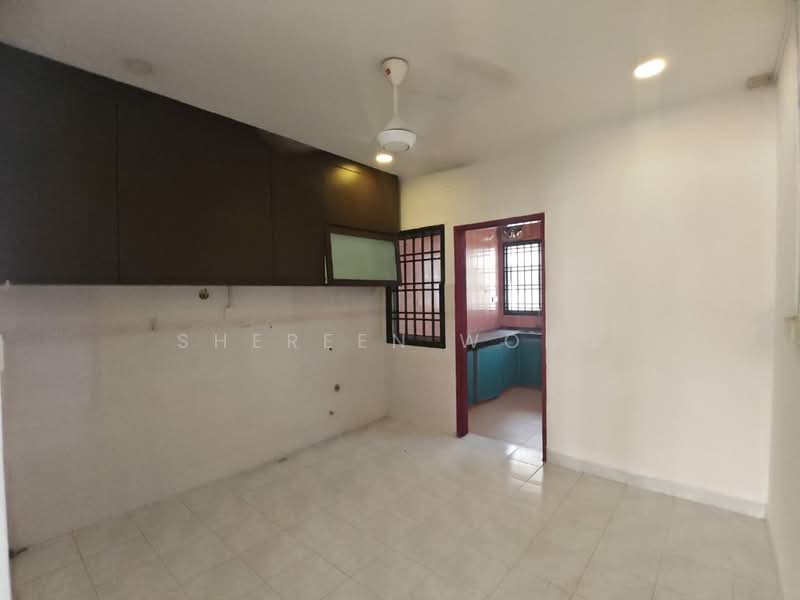 Taman Setia Indah untuk Untuk Dijual - RM 628,000, Apr 2026 - Kitchen - PropertyGuru.com.my