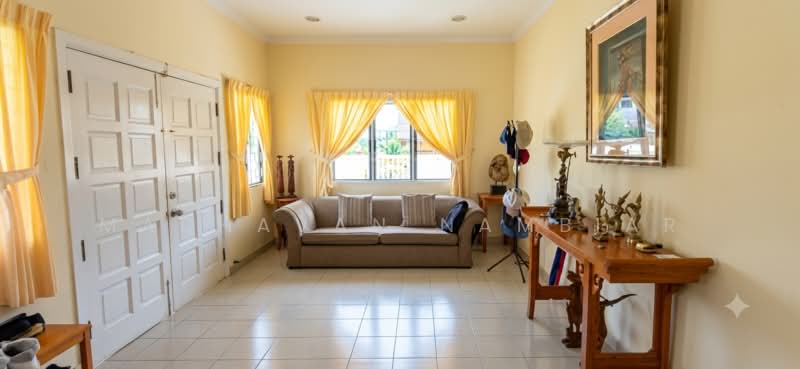 Bungalow for Sale in Taman Bukit Pantai (Bangsar) - Madhavan Nambiar - Living Room - PropertyGuru.com.my