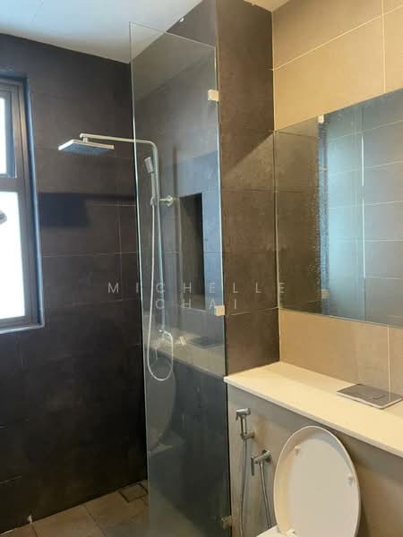 Service Residence for Sale at Setia Sky 88 - Michelle Chai - Bathroom - PropertyGuru.com.my