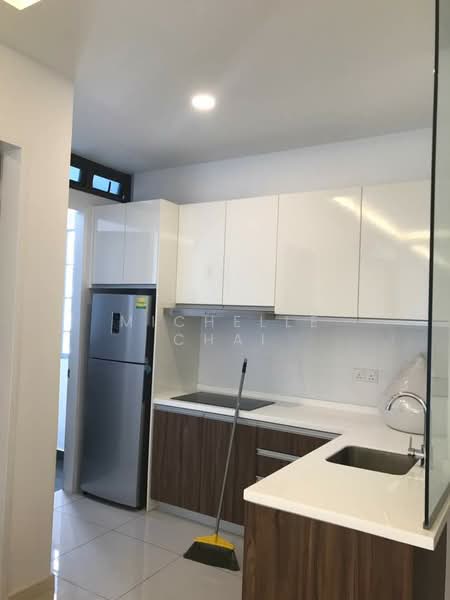 Service Residence for Sale at Setia Sky 88 - Michelle Chai - Kitchen - PropertyGuru.com.my