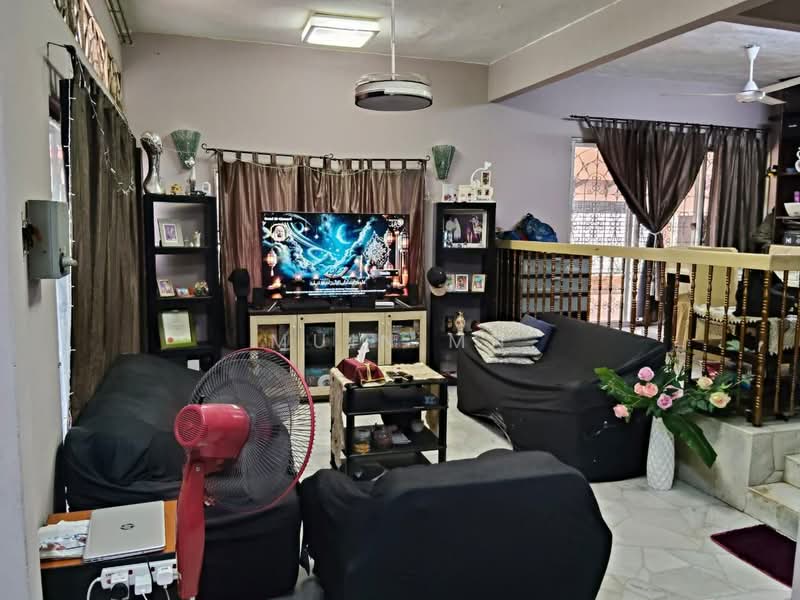 Terraced House for Sale in Ampang Jaya (Ampang) - Muin Mn - Living Room - PropertyGuru.com.my