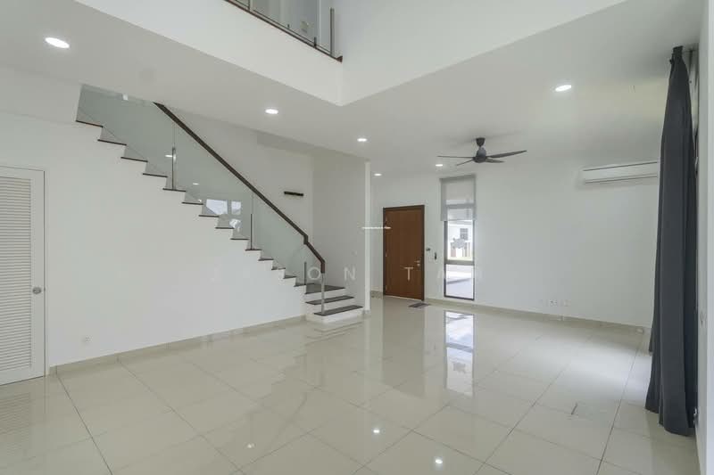 Semi-Detached House for Sale in Setia Alam (Selangor) - Jason Tan - Living Room - PropertyGuru.com.my